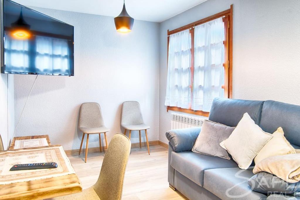 Saplan Real Estate Pensaueth Villa Salardú Eksteriør billede