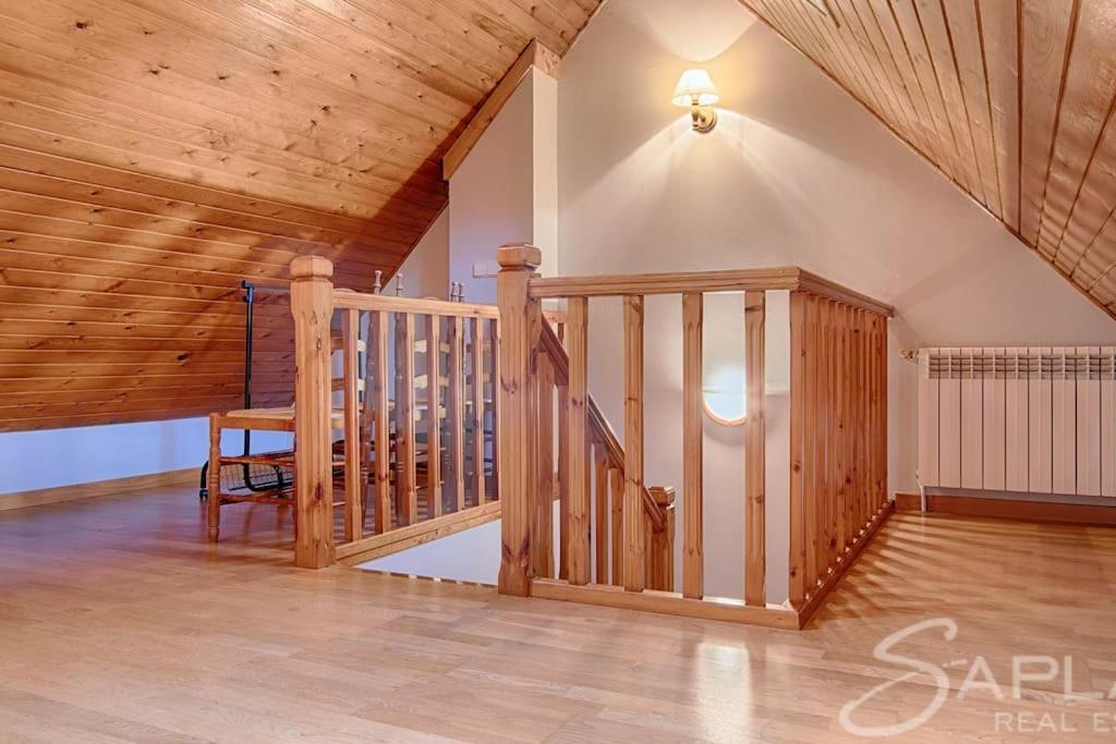 Saplan Real Estate Pensaueth Villa Salardú Eksteriør billede